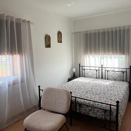 Casa Do Caracol 奥利韦拉-迪阿泽梅什