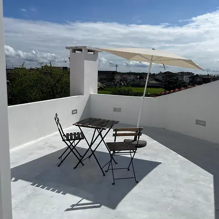 Casa Do Caracol 民宿 奥利韦拉-迪阿泽梅什